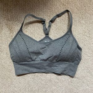 Pro fit Seamless Sports Bra